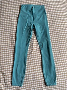 lululemon athletica Wunder Train High-Rise
Tight 25" color Tidal Teal